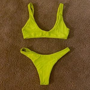 Neon bikin set 🧃